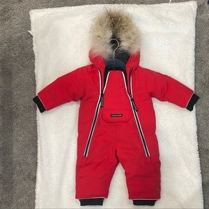 AUTHENTIC Canada Goose unisex snowsuit